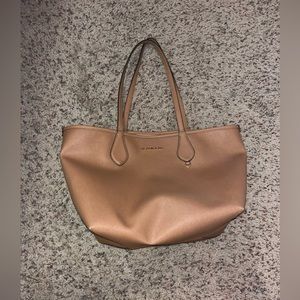 Brown Michael Kors shoulder bag.